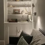 3 Bed In Oc-s113 * Scarborough