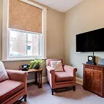3 Bed In Oc-s113 Scarborough