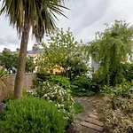 3 Bed In Oc-s113 Scarborough